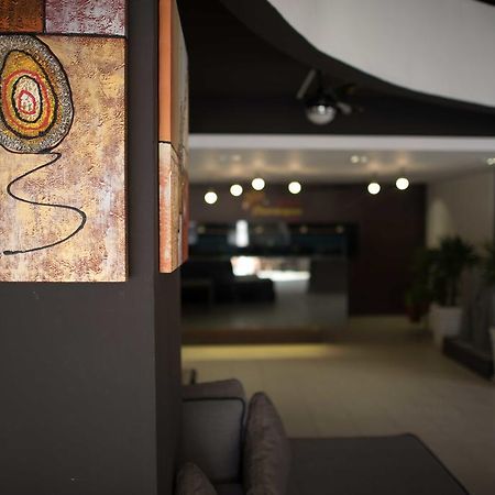 Mornington Hotel Waterfront Lumut Kültér fotó