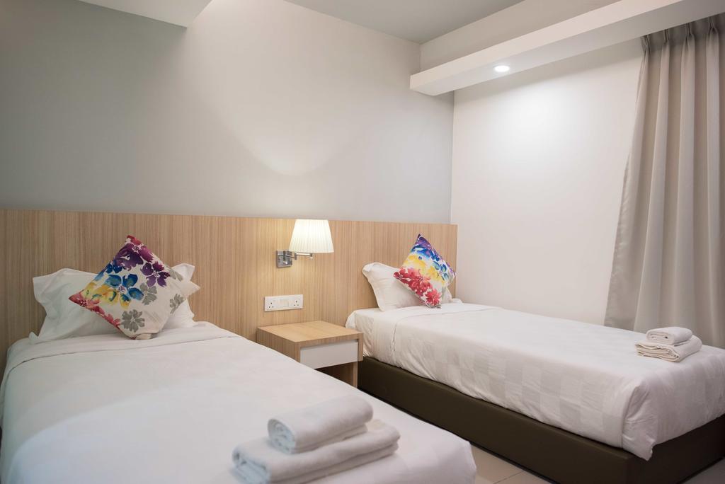 Mornington Hotel Waterfront Lumut Kültér fotó
