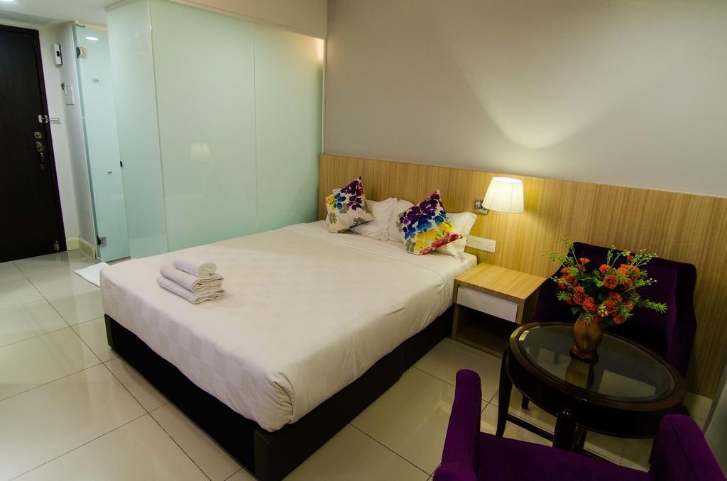 Mornington Hotel Waterfront Lumut Kültér fotó